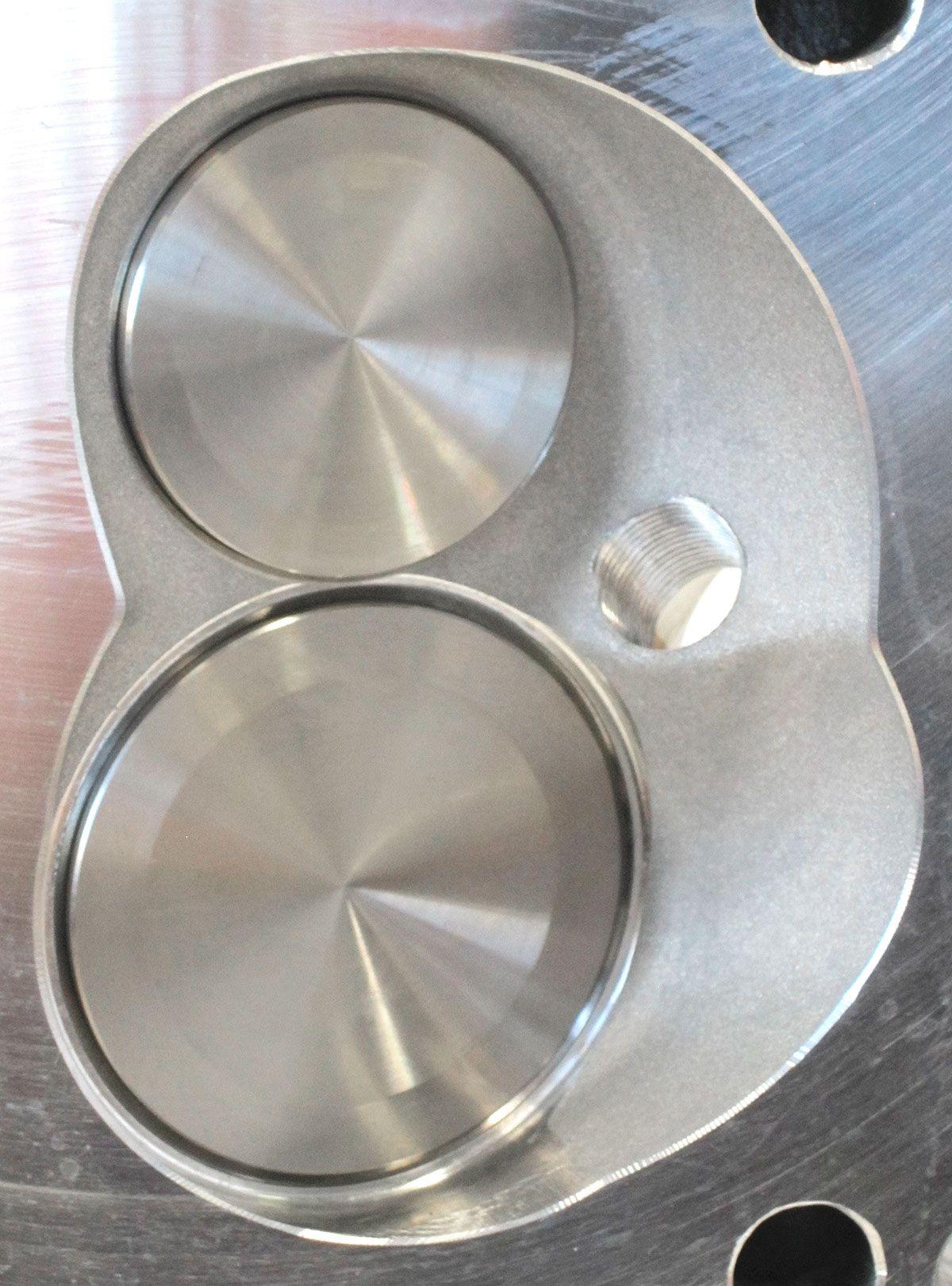 Aeroflow Performance 2.00" x 1.18" Intake Port, 1.32" x 1.27" Exhaust Port Aeroflow Complete Small Block Ford Windsor 289-351 175cc Aluminium Cylinder Heads with 61 SR