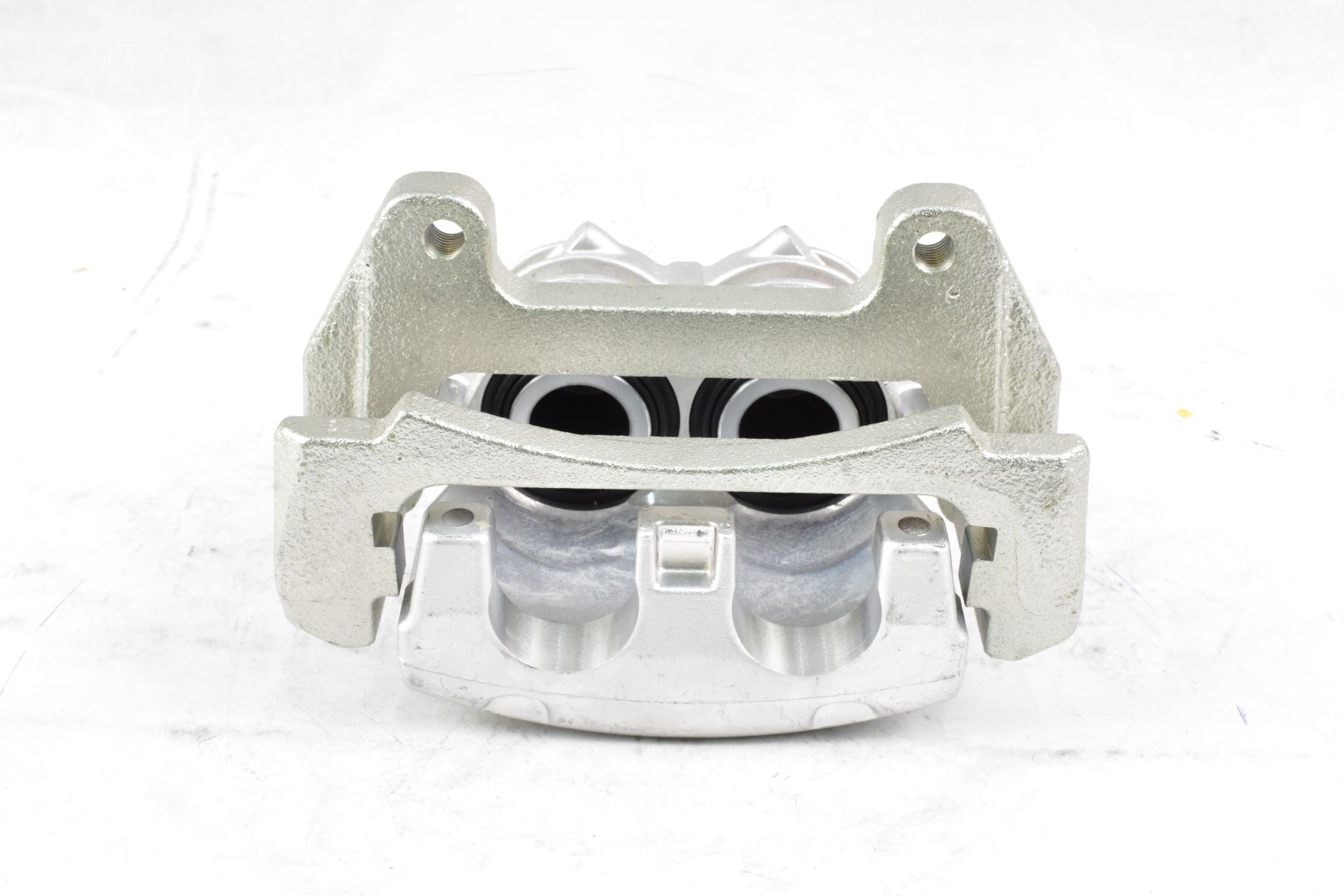 DBA Caliper HOLDEN COMMODORE 6.0 i V8 DBA Caliper Front Axle Right SR