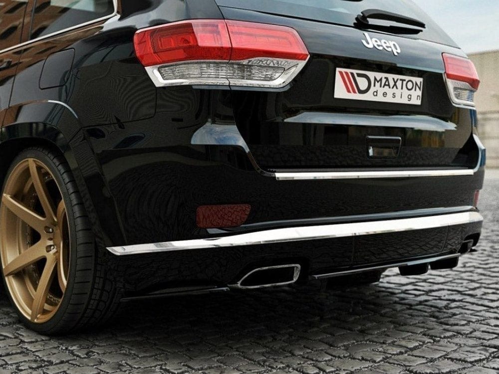 Maxton Design Central Rear Splitter (Vertical Bars) JEEP Grand Cherokee WK2 Summit Facelift Maxton Design SR