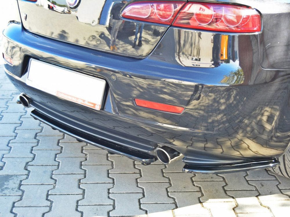 Maxton Design Gloss Black Central Rear Splitter (Vertical Bars) Alfa Romeo 159MAXTON DESIGN Maxton Design SR