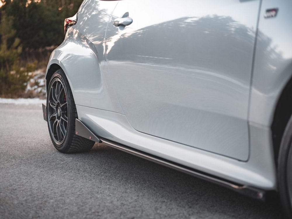 Maxton Design Side Skirts Diffusers V.2 + Flaps Toyota GR Yaris Mk4 Maxton Design SR