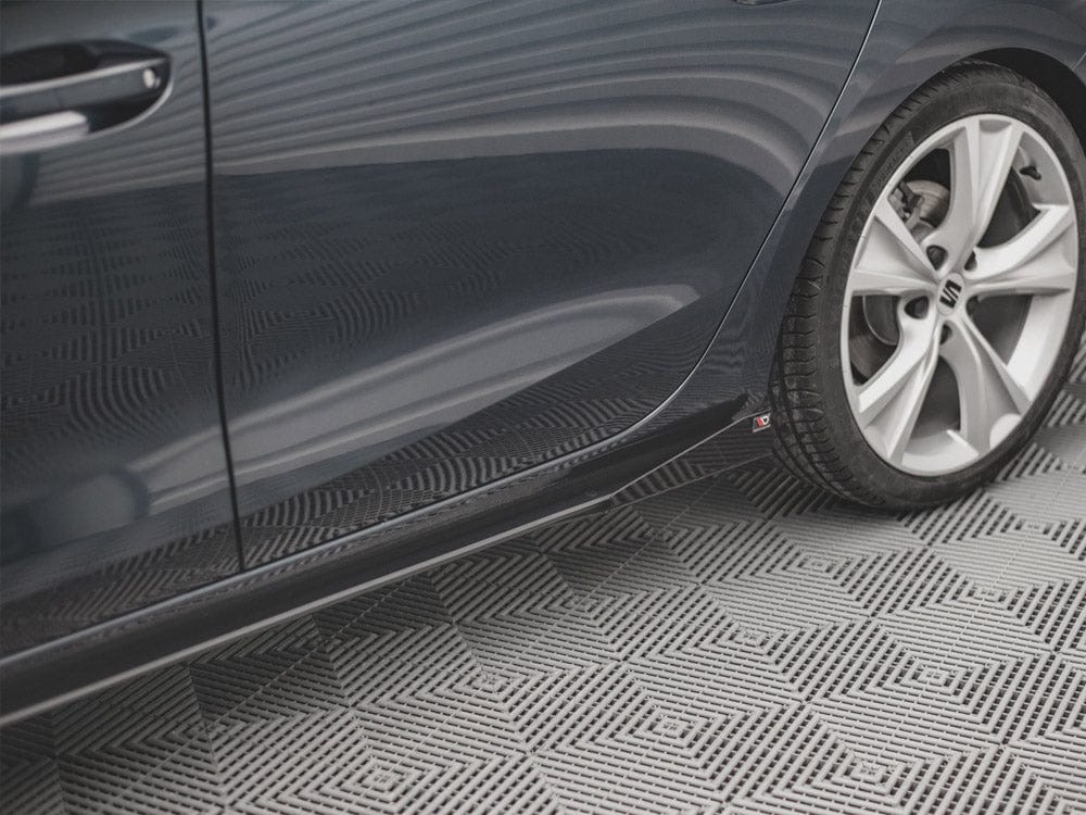 Maxton Design Street PRO Side Skirts Diffusers (+flaps) Seat Leon FR MK4 2020- Maxton Design SR