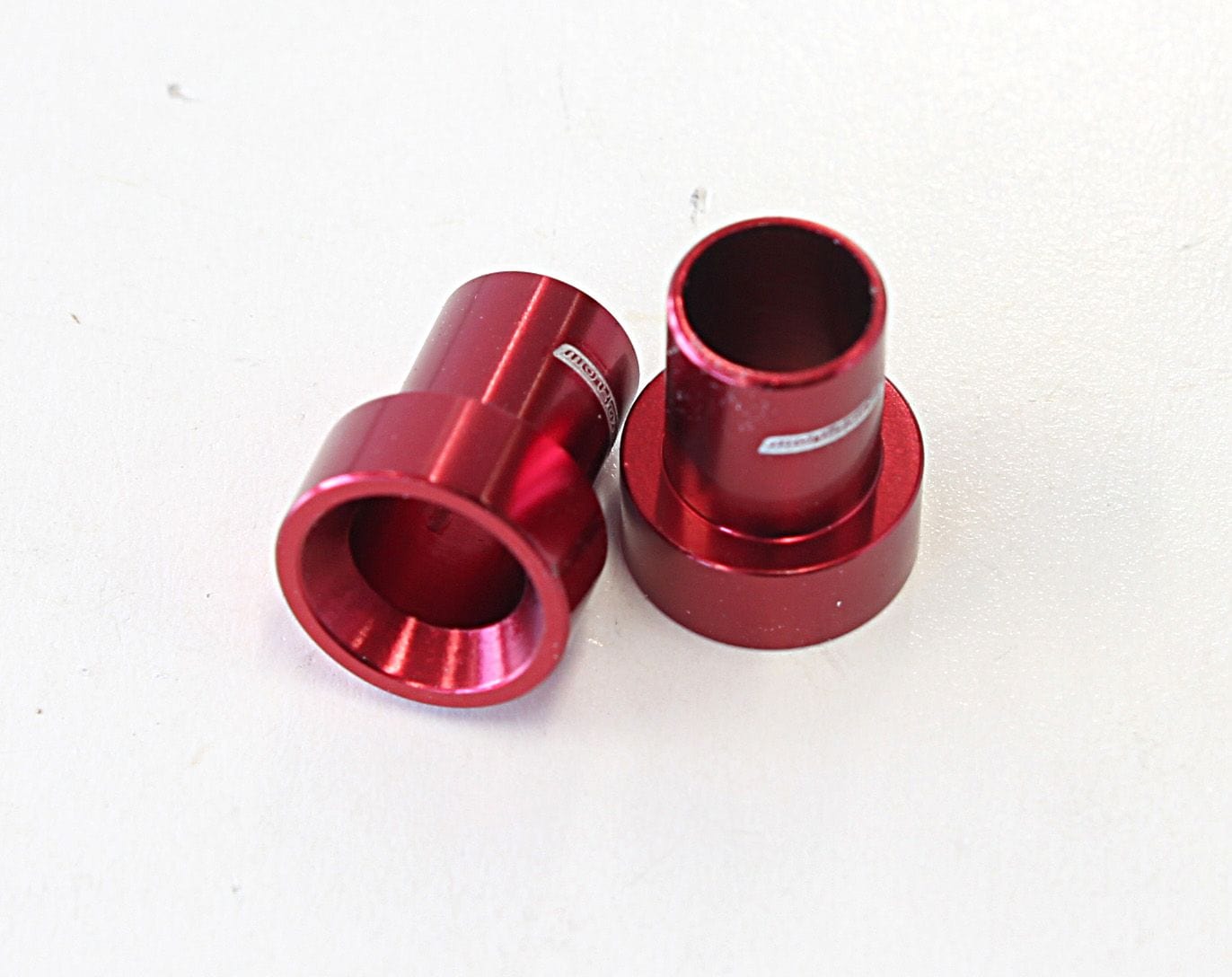 Aeroflow Performance Red Finish. Suits Aeroflow, Moroso & Russell Tubing Aeroflow -3AN to 3/16" Aluminium Tube Sleeve - Red Finish AF819-03R SR