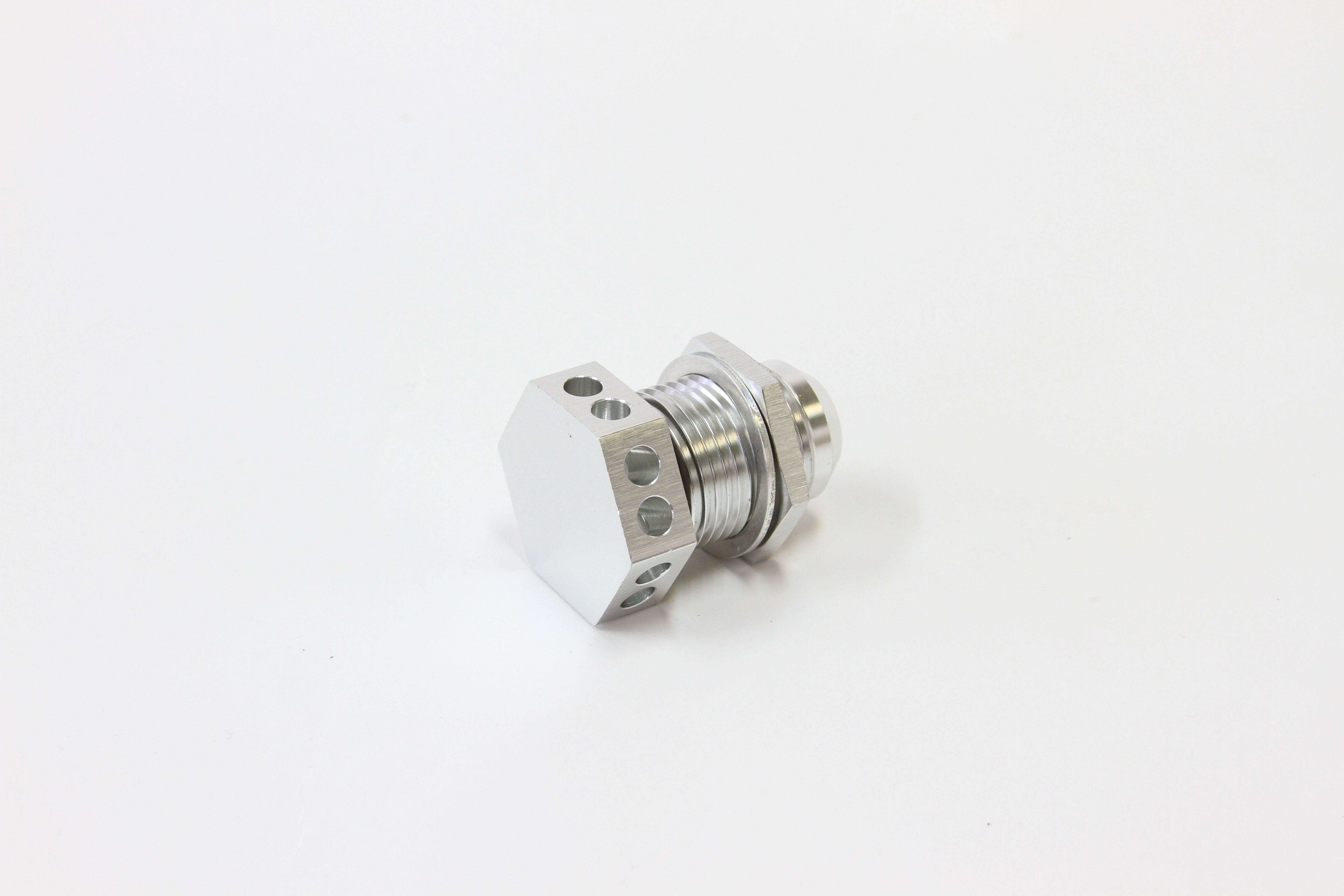 Aeroflow Performance Silver Finish Aeroflow Bolt In Breather Bulkhead -10 AF777-10S SR