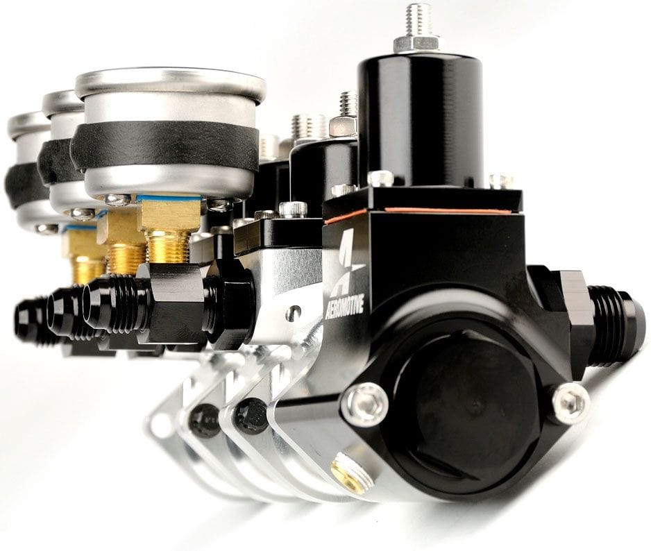 AEROMOTIVE 5-12 PSI. ORB-10 Inlet Ports, ORB-6 Outlet Ports Aeromotive Stackable Fuel Pressure Regulator ARO13217 SR
