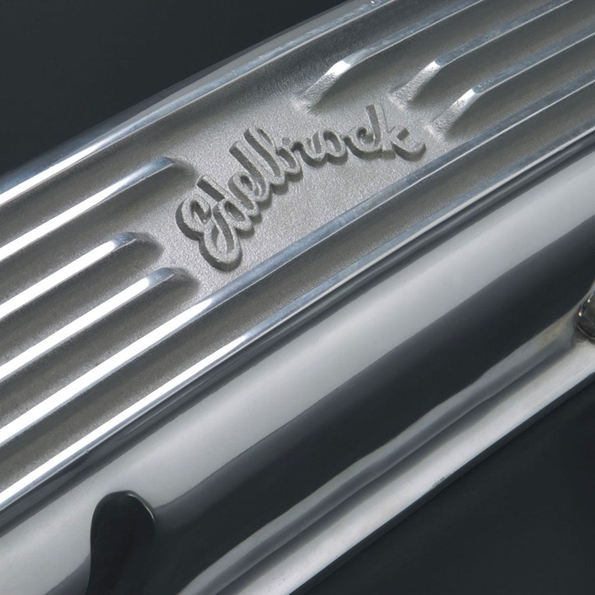 EDELBROCK 1959-86 Small Block Chevy 262-400, 3-1/2" overall ht. Edelbrock Classic Aluminium Series Valve Covers - Polished Finish ED4145 SR