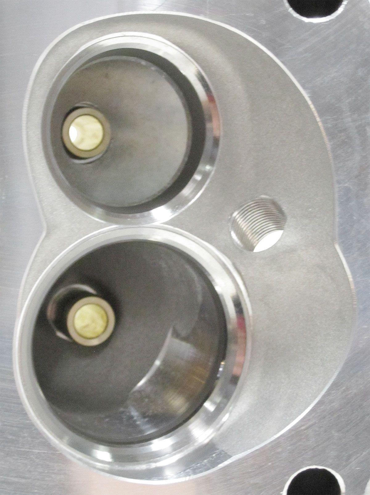 Aeroflow Performance Aeroflow AF95-0302 Bare Small Block Ford Windsor 289-351 175cc Aluminium Cylinder Heads with 61cc Chamber (Pair) 2.00" x 1.18" Intake Port, 1.32" x 1.27" Exhaust Port SR