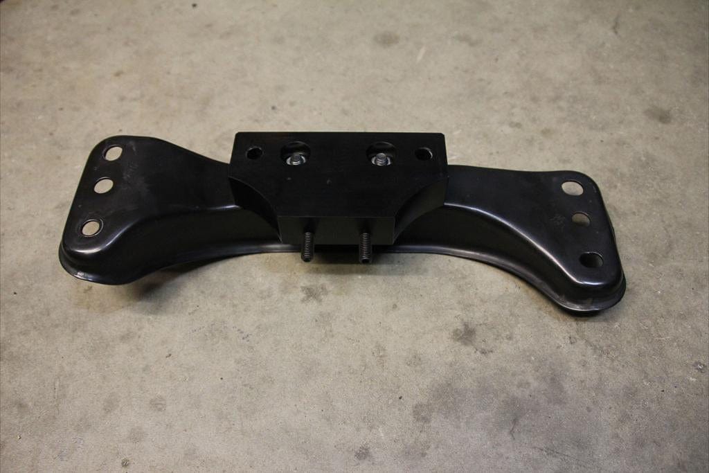 GKTECH S13/S14/S15/ R32 GTS-T Skyline Billet aluminium solid gearbox mount SR