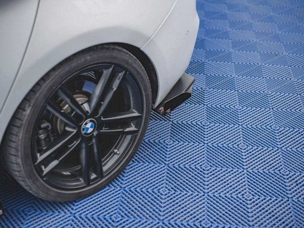 Maxton Design Black-Red + Gloss Flaps Racing Durability Rear Side Splitters V.2 + Flaps BMW 1 F20 M140i Maxton Design SR