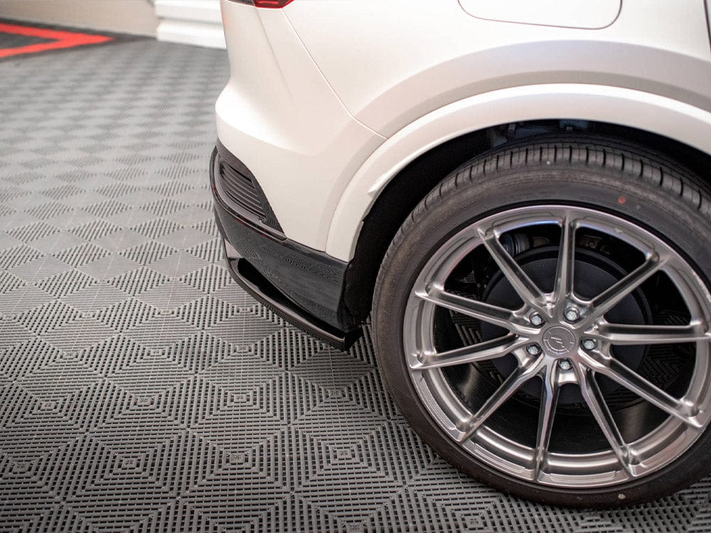 Maxton Design Central Rear Splitter (Vertical Bars) Audi Q4 e-Tron Sportback Mk1 Maxton Design SR