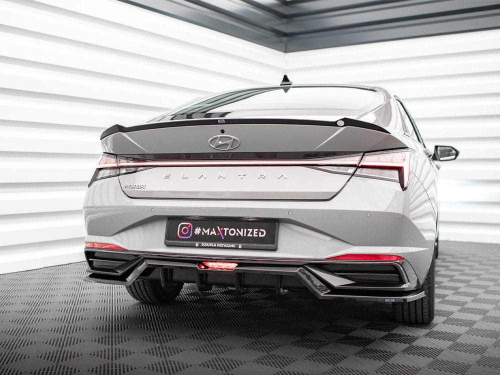 Maxton Design Central Rear Splitter (Vertical Bars) Hyundai Elantra Mk7 Maxton Design SR