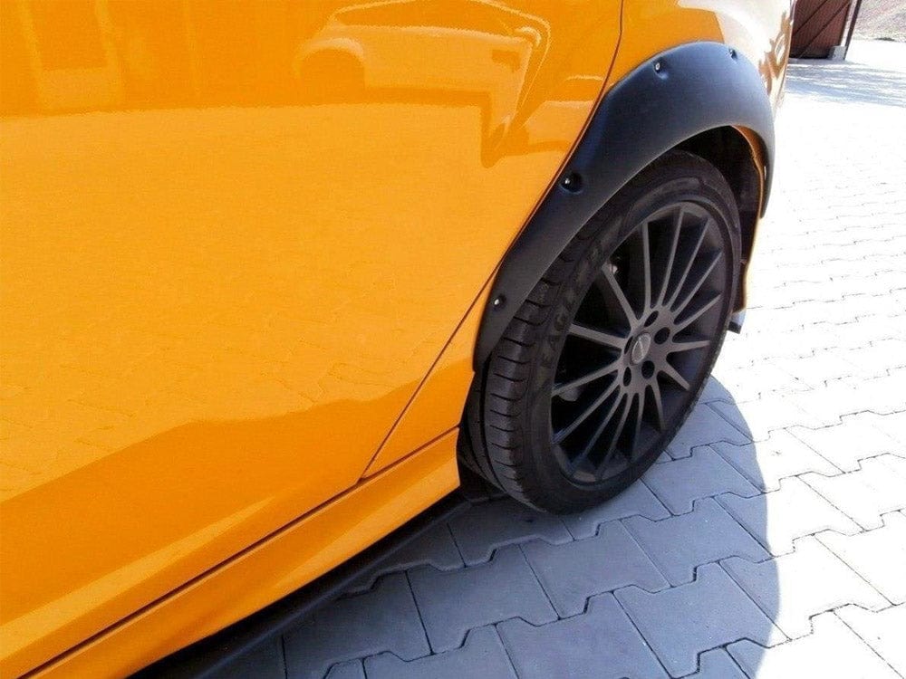 Maxton Design Fenders Extension Ford Focus ST MK3 2012-2014 Maxton Design SR