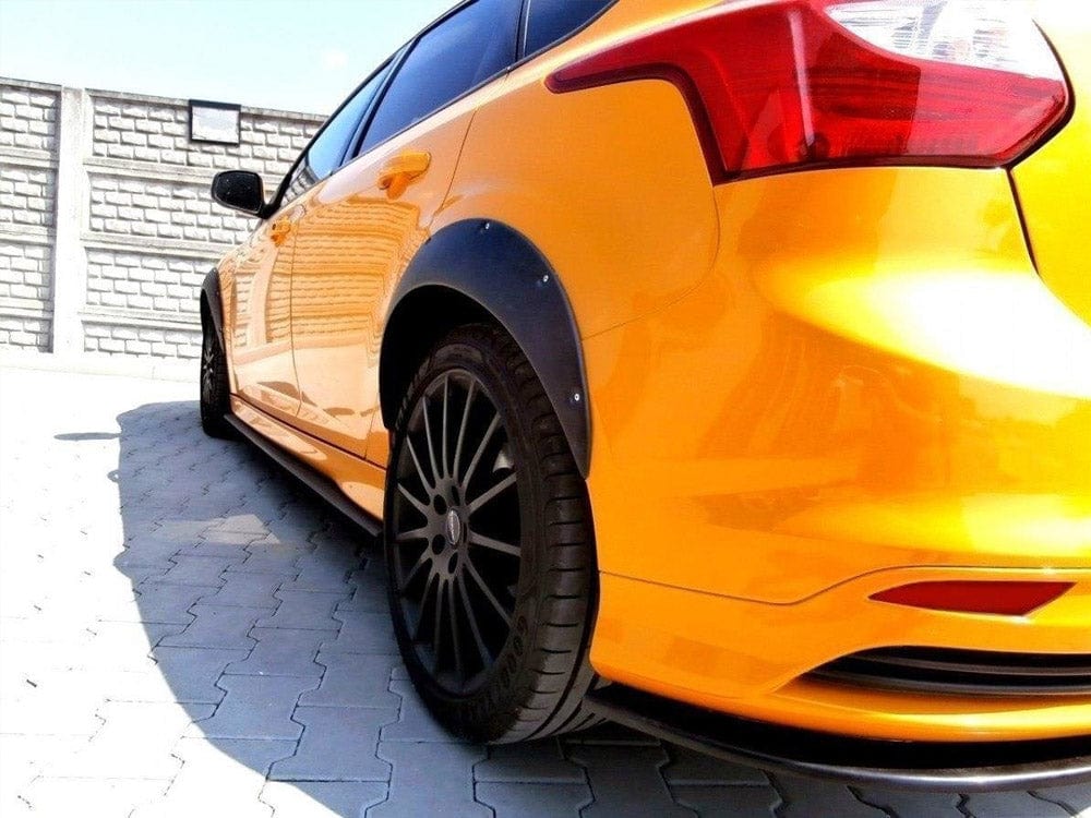 Maxton Design Gloss Black Fenders Extension Ford Focus ST MK3 2012-2014 Maxton Design SR