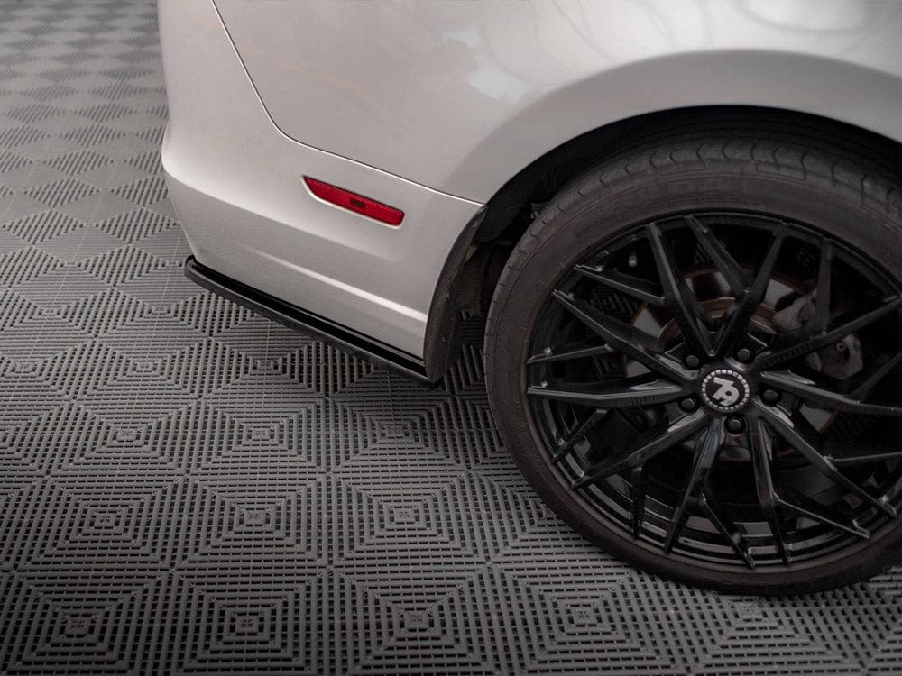 Maxton Design Rear Side Splitters Ford Mustang Mk5 Facelift Maxton Design SR