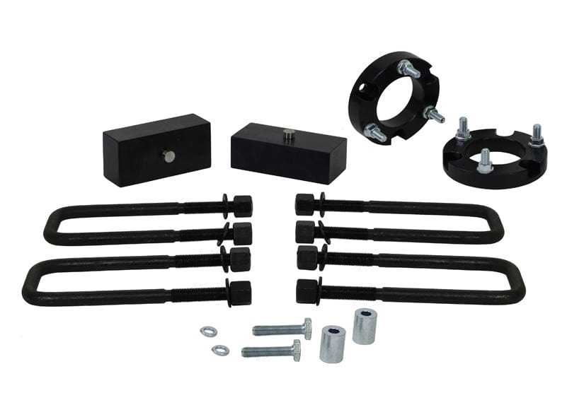 Whiteline 38 x 20 x 9 cm / Lifts vehicle approximately 45mm Front and Rear Lift Kit to Suit Toyota HiLux 2005-on and Foton Tunland P201 4wd SR