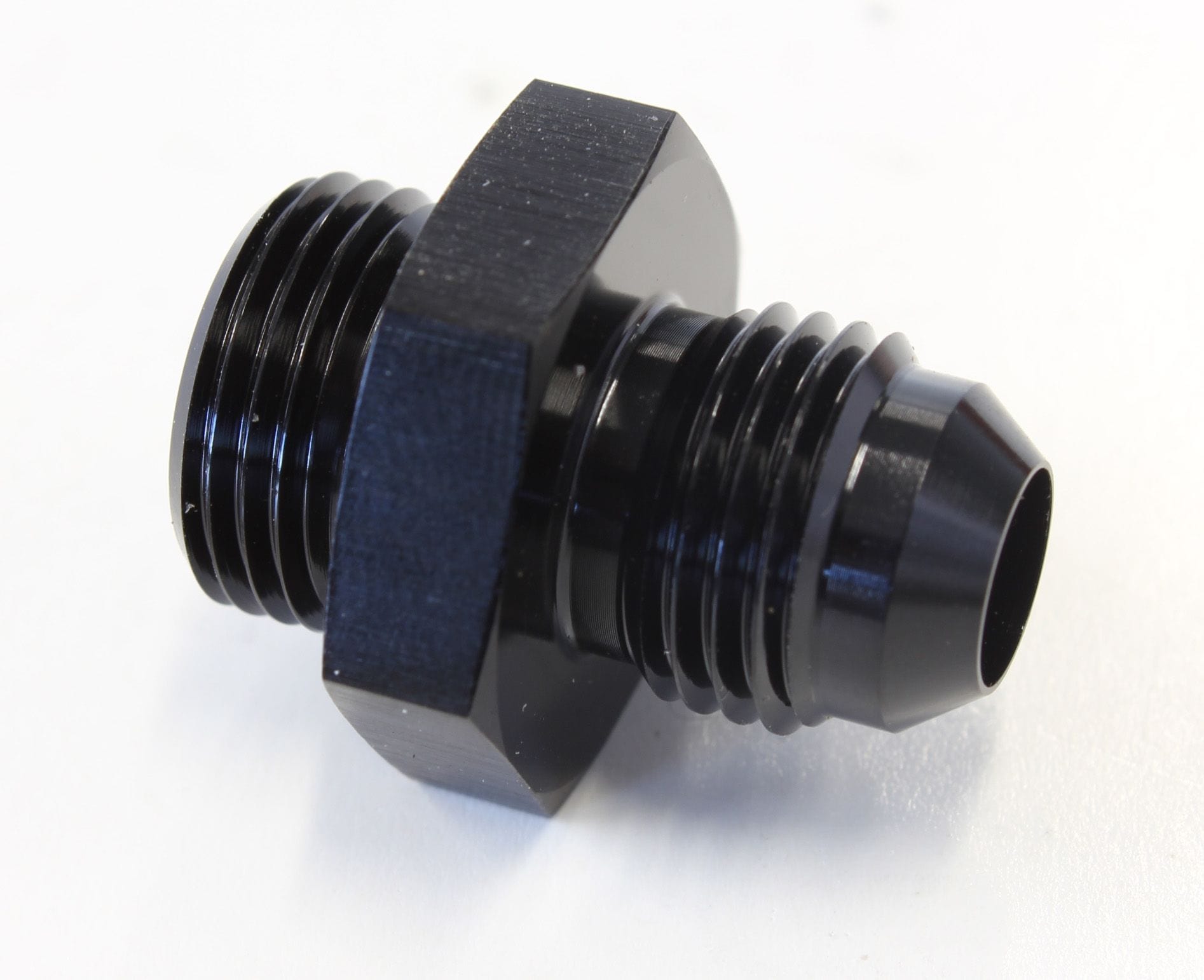 Aeroflow Carburettor Adapter - Male 5/8"-20 to -6AN AF706-06BLK